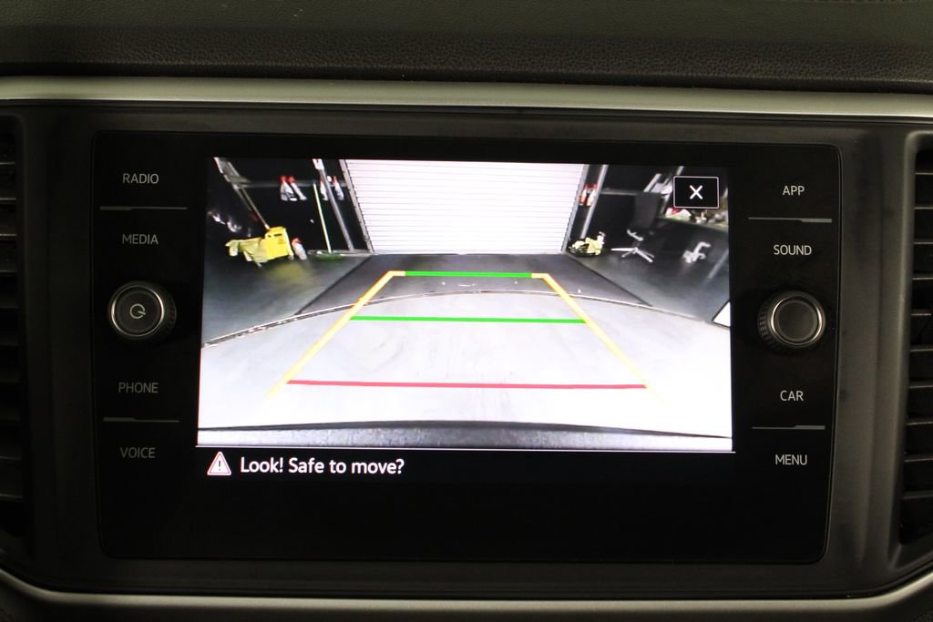 Used 2021 Volkswagen Atlas SE FWD image 30