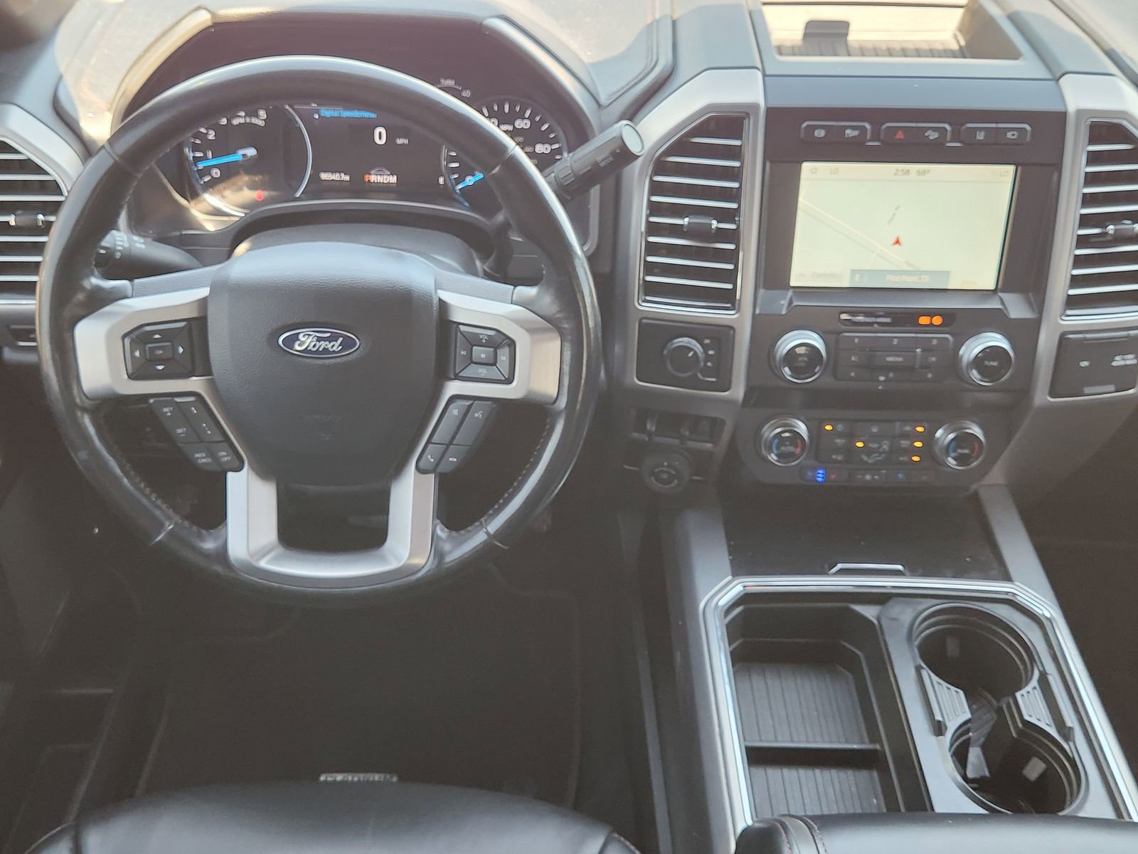 Used 2020 Ford F450 Platinum w/ FX4 Off-Road Package AWD/4WD image 29