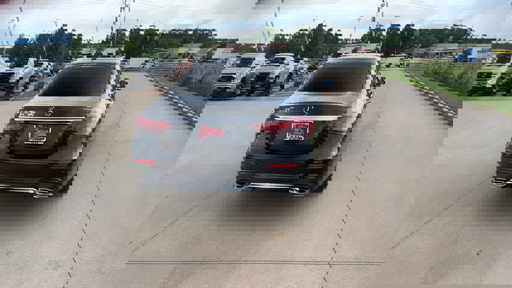 Used 2022 Mercedes-Benz E 350 Sedan image 7