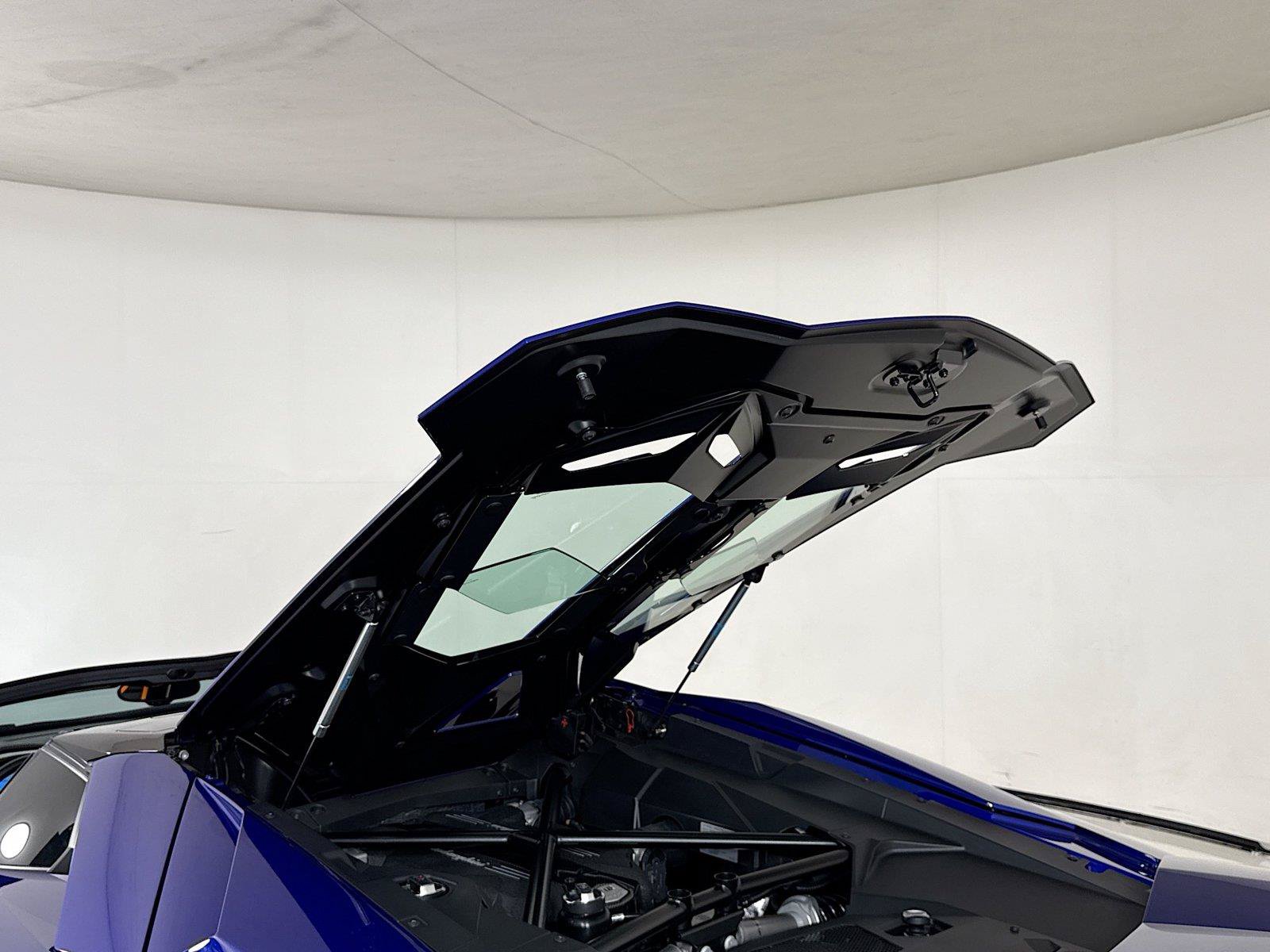 Used 2019 Lamborghini Aventador S AWD/4WD image 25