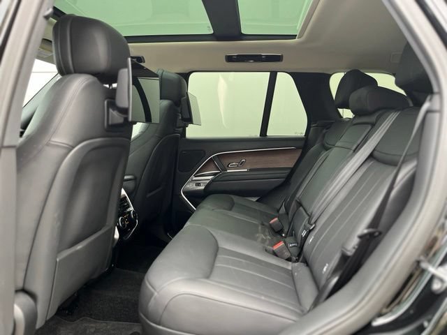 Used 2024 Land Rover Range Rover SE AWD/4WD image 39
