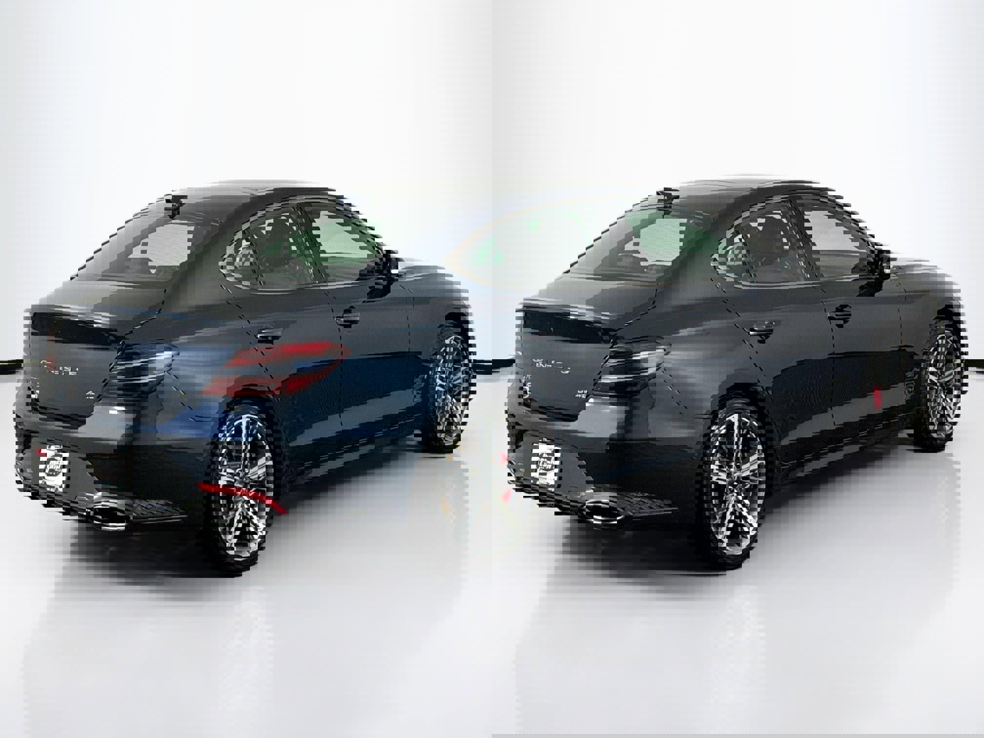 Used 2024 Genesis G70 2.5T w/ Sport Prestige Package image 11