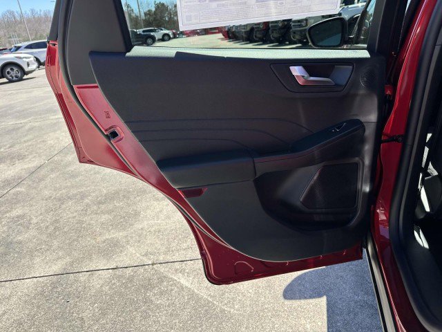New 2025 Ford Escape Active w/ Active Premium Tech Pack image 21