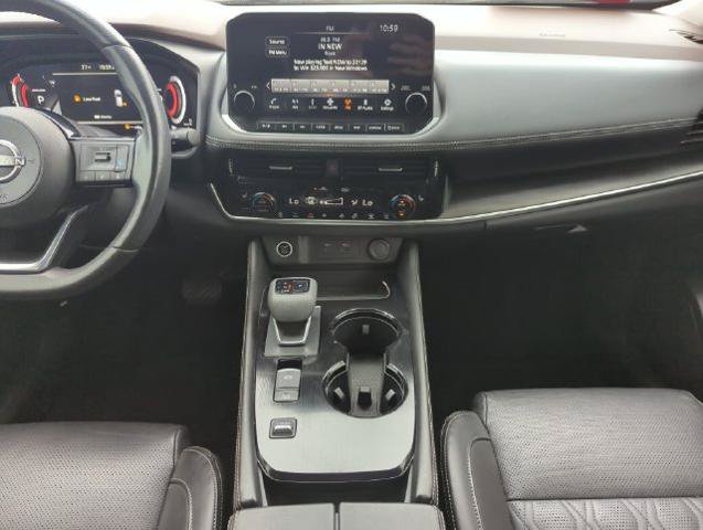 Certified 2022 Nissan Rogue Platinum w/ Head-Up Display Package FWD image 27