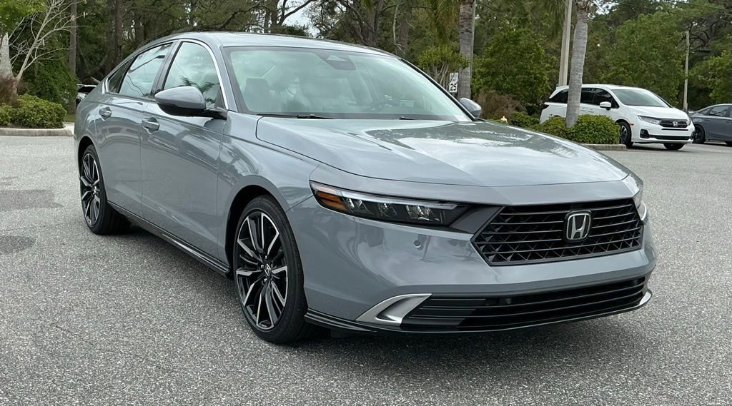 New 2026 Honda Accord Touring image 9
