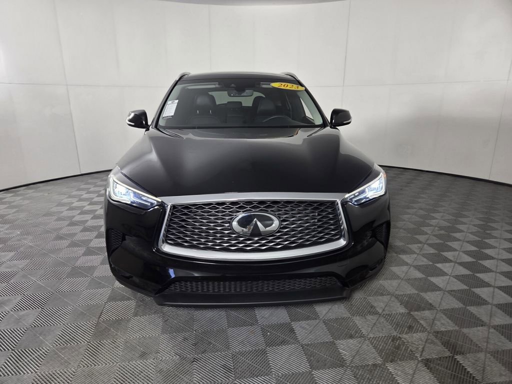 Used 2023 INFINITI QX50 Luxe image 3