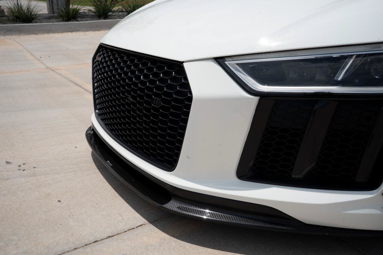 Used 2018 Audi R8 V10 RWD image 10