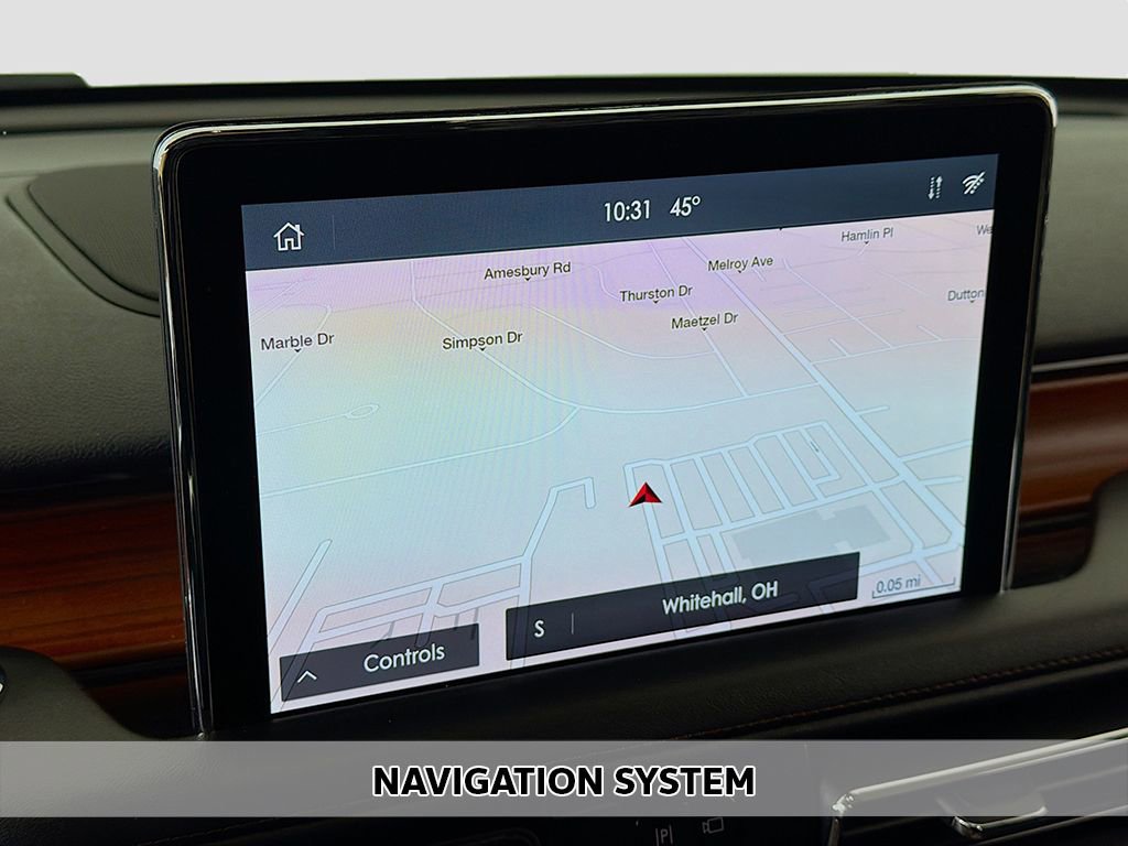 Used 2024 Lincoln Aviator Reserve AWD/4WD image 3