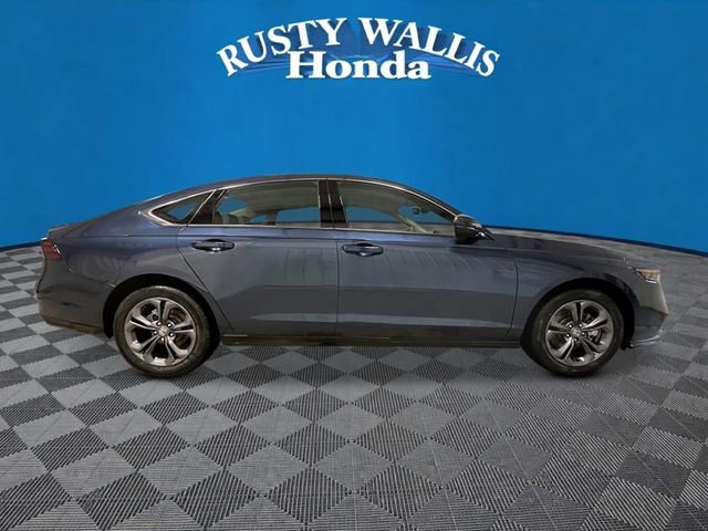 New 2026 Honda Accord EX-L image 2