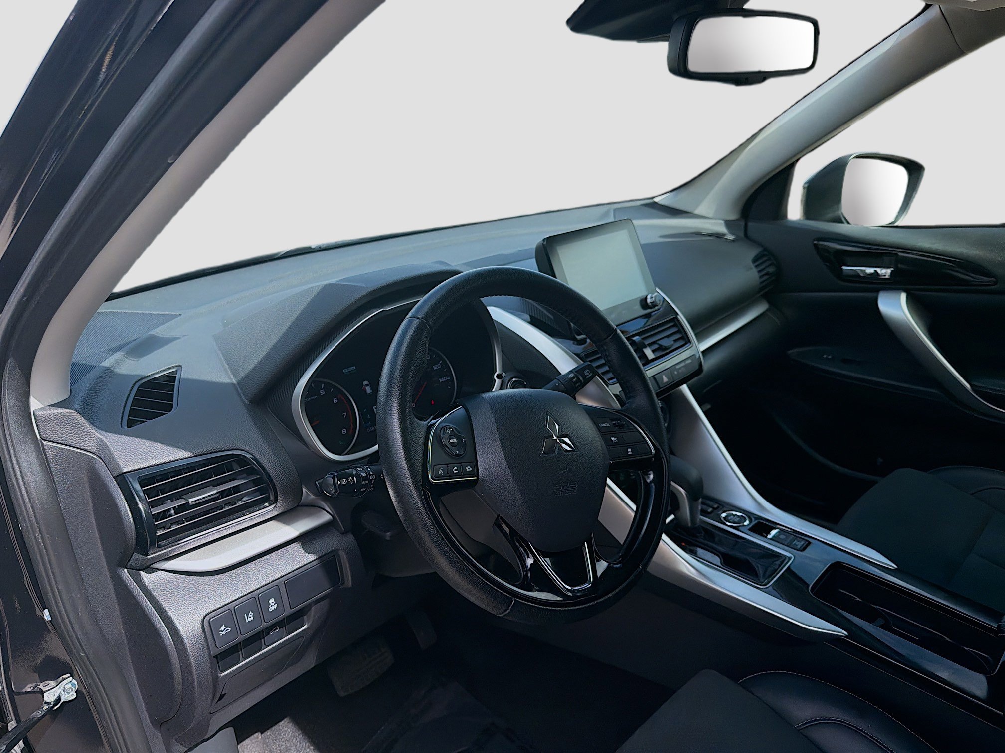 Used 2024 Mitsubishi Eclipse Cross SE image 9