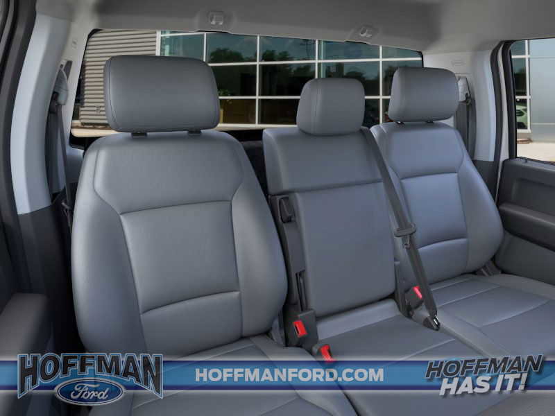 New 2025 Ford F550 4x4 Regular Cab Super Duty image 19