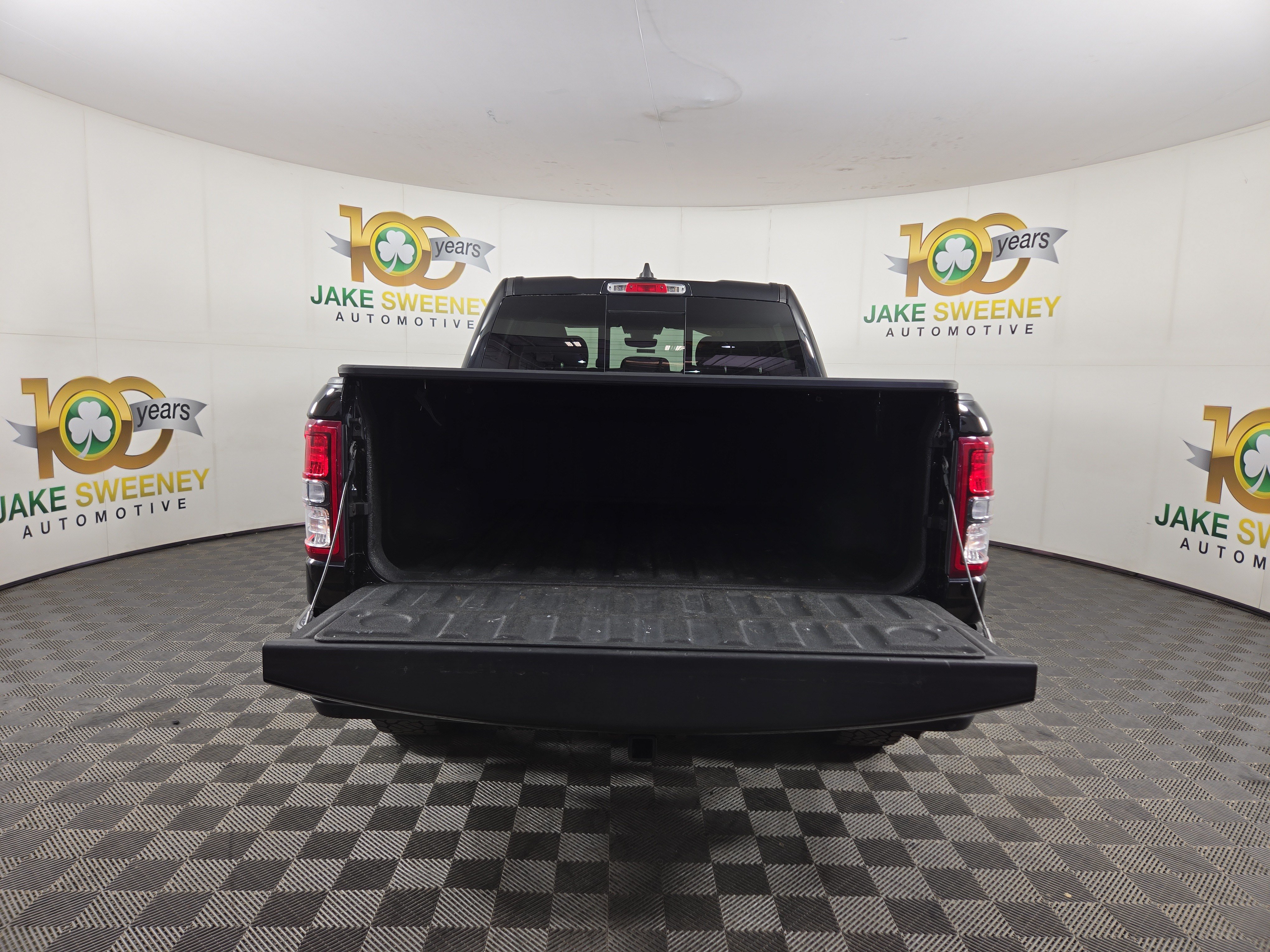 Certified 2019 RAM 1500 Big Horn AWD/4WD image 32