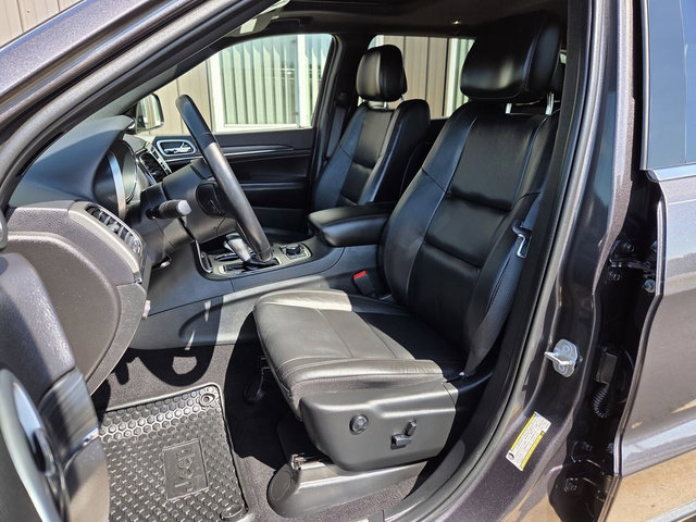 Used 2020 Jeep Grand Cherokee Limited w/ Premium Lighting Group AWD/4WD image 20