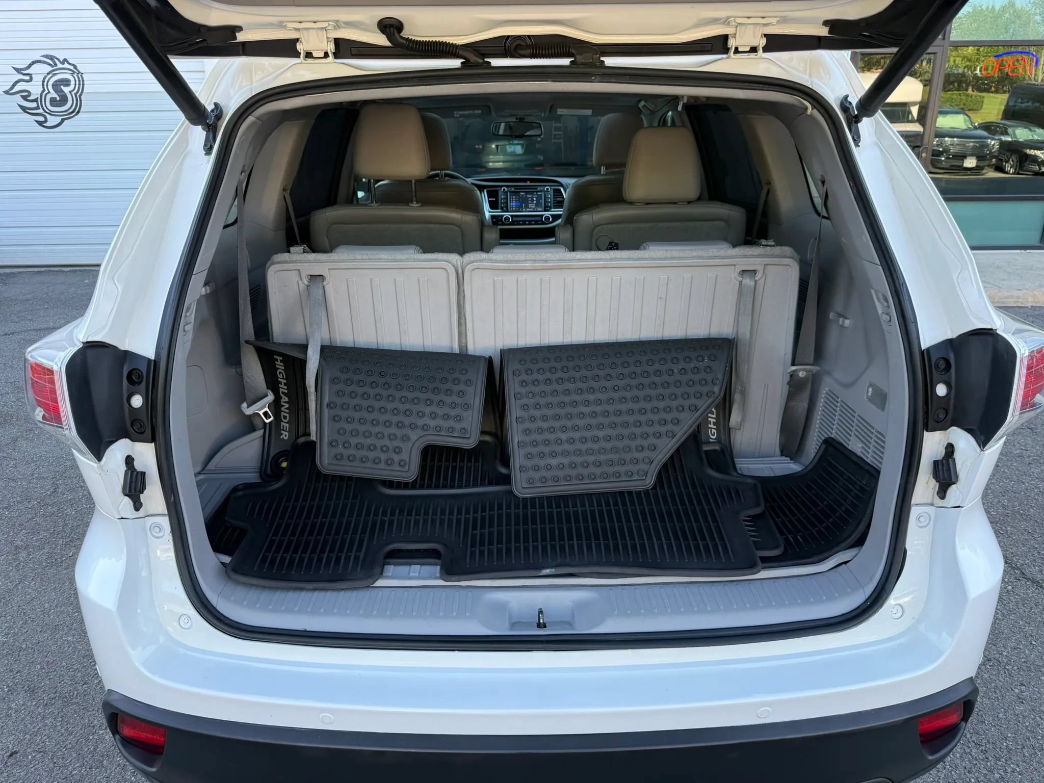 Used 2015 Toyota Highlander Limited AWD/4WD image 35