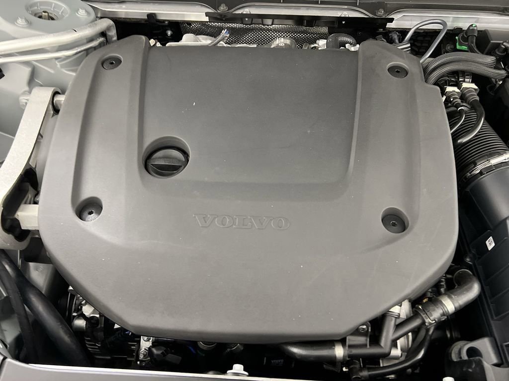 New 2026 Volvo XC90 B6 Ultra w/ Protection Package image 16