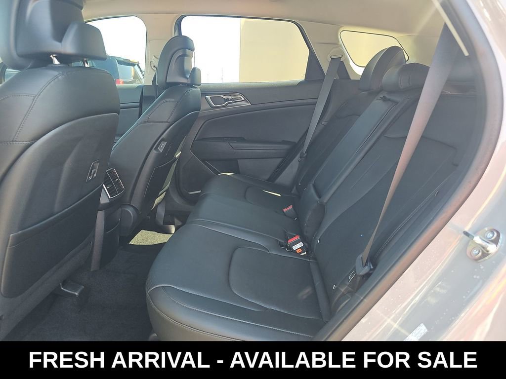 Used 2026 Kia Sportage EX image 14