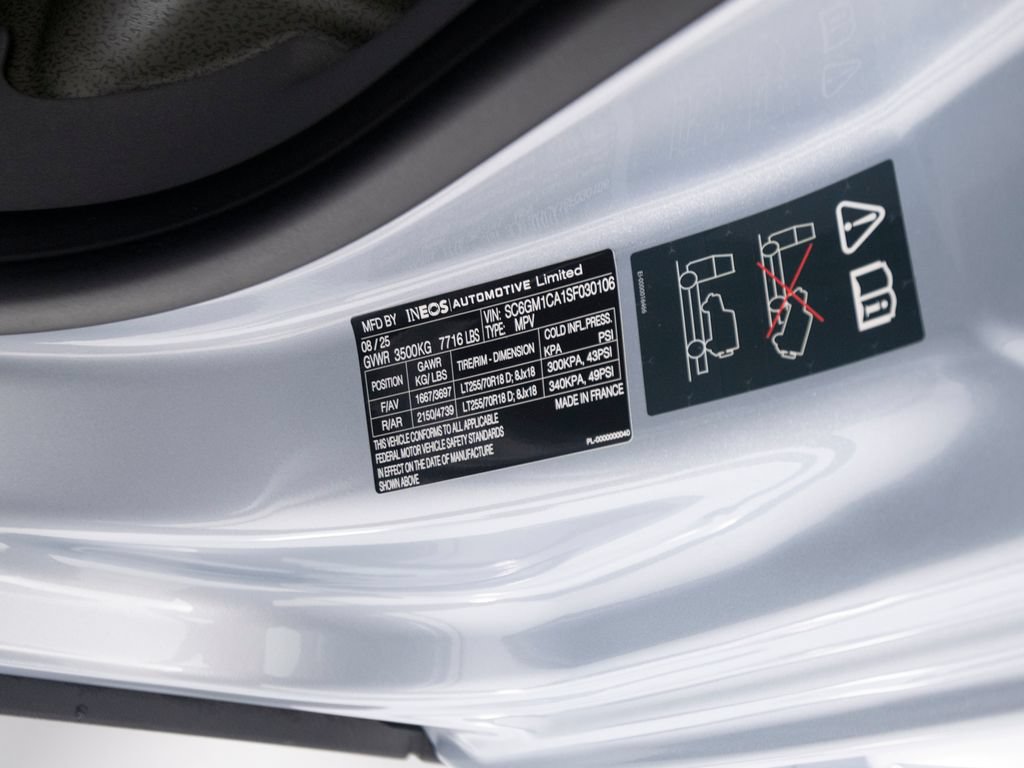 Used 2025 INEOS Grenadier AWD/4WD image 45