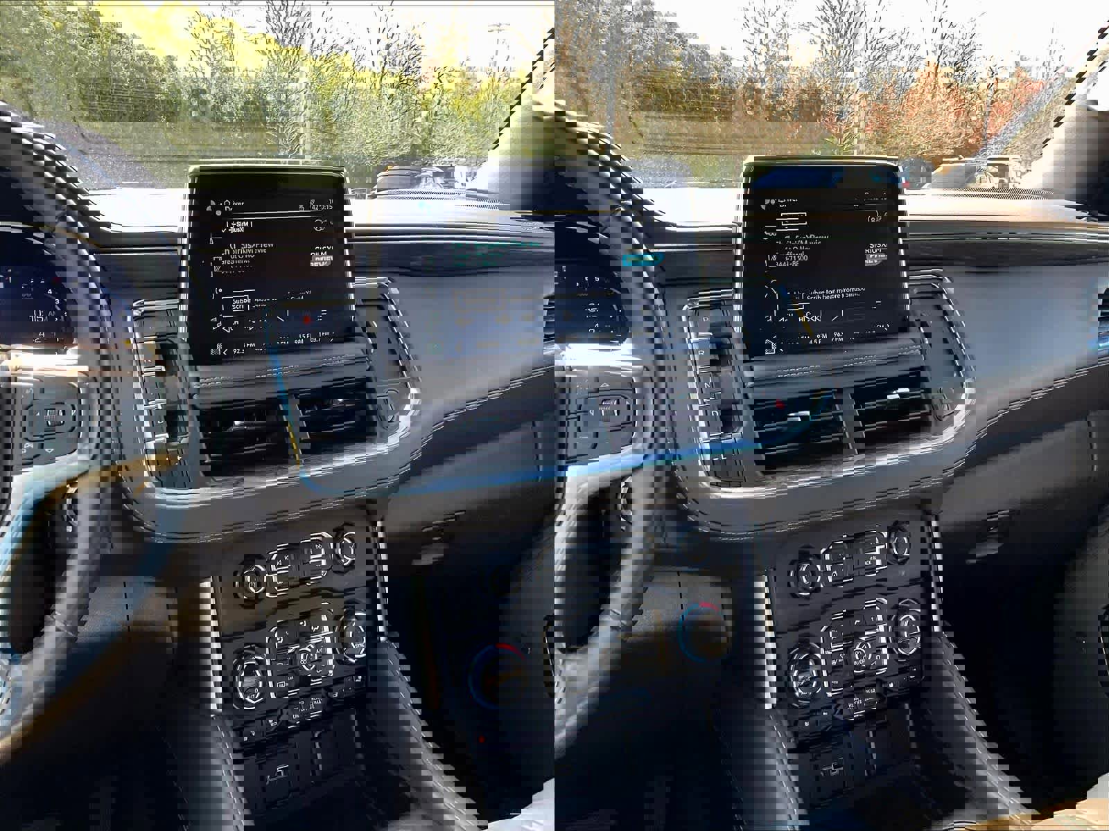 Used 2024 Chevrolet Tahoe LT image 19