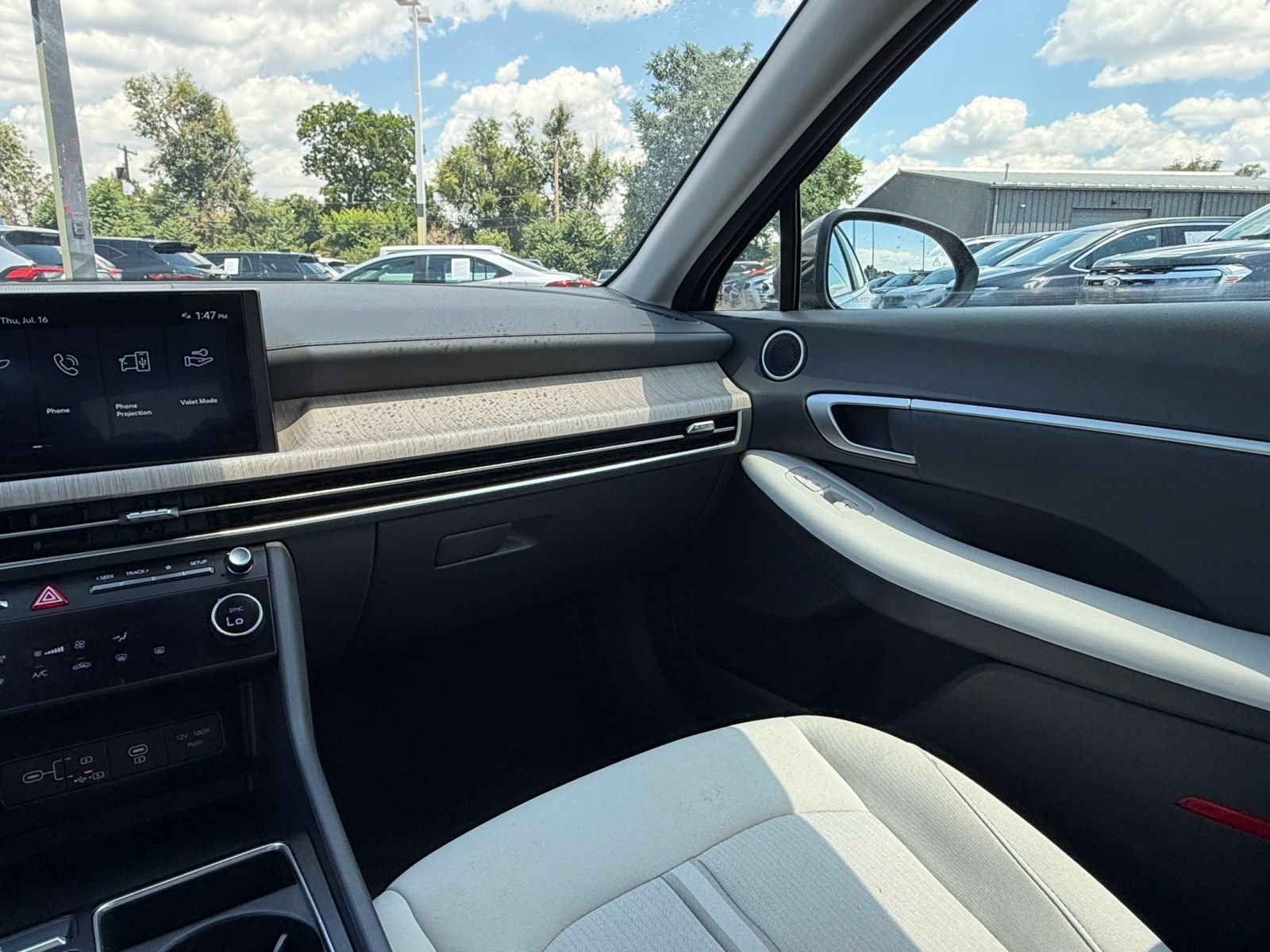 Used 2026 Hyundai Sonata Blue FWD image 34