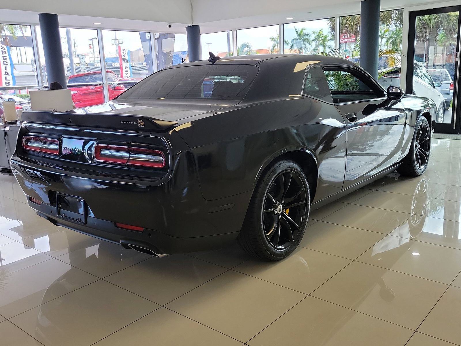 Used 2020 Dodge Challenger R/T Scat Pack w/ Plus Package RWD image 3