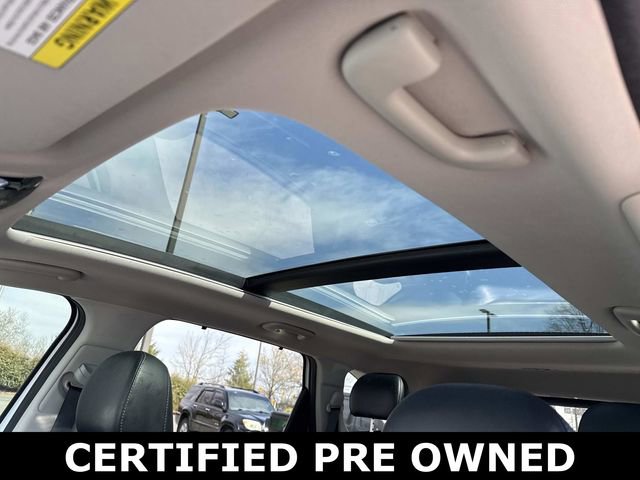 Used 2023 Kia Sorento SX image 16