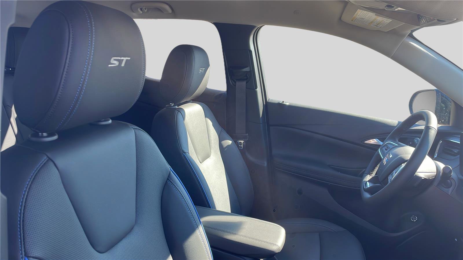 New 2026 Buick Encore GX Sport Touring w/ Comfort Package image 24