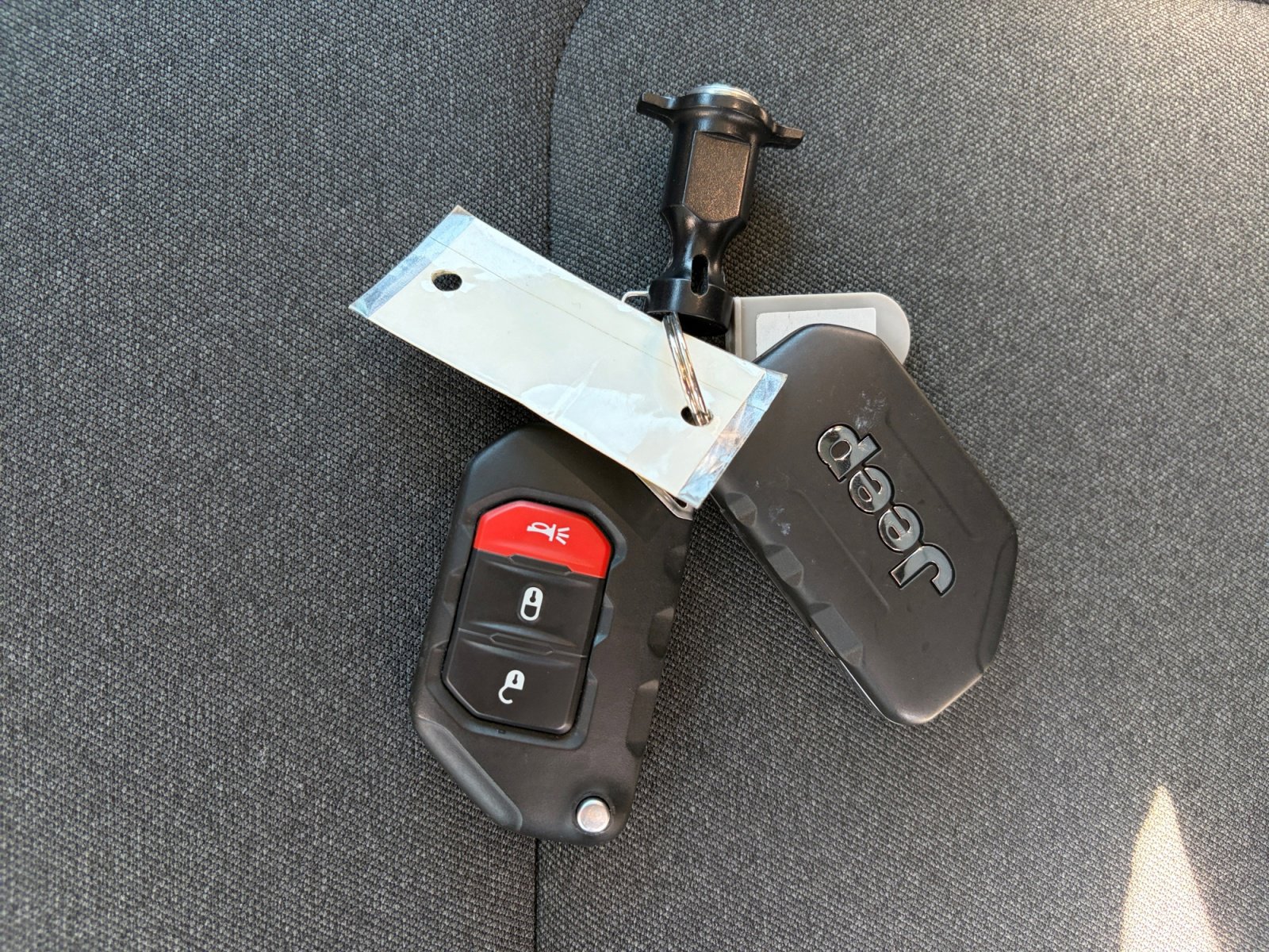 Used 2025 Jeep Wrangler Sport AWD/4WD image 31