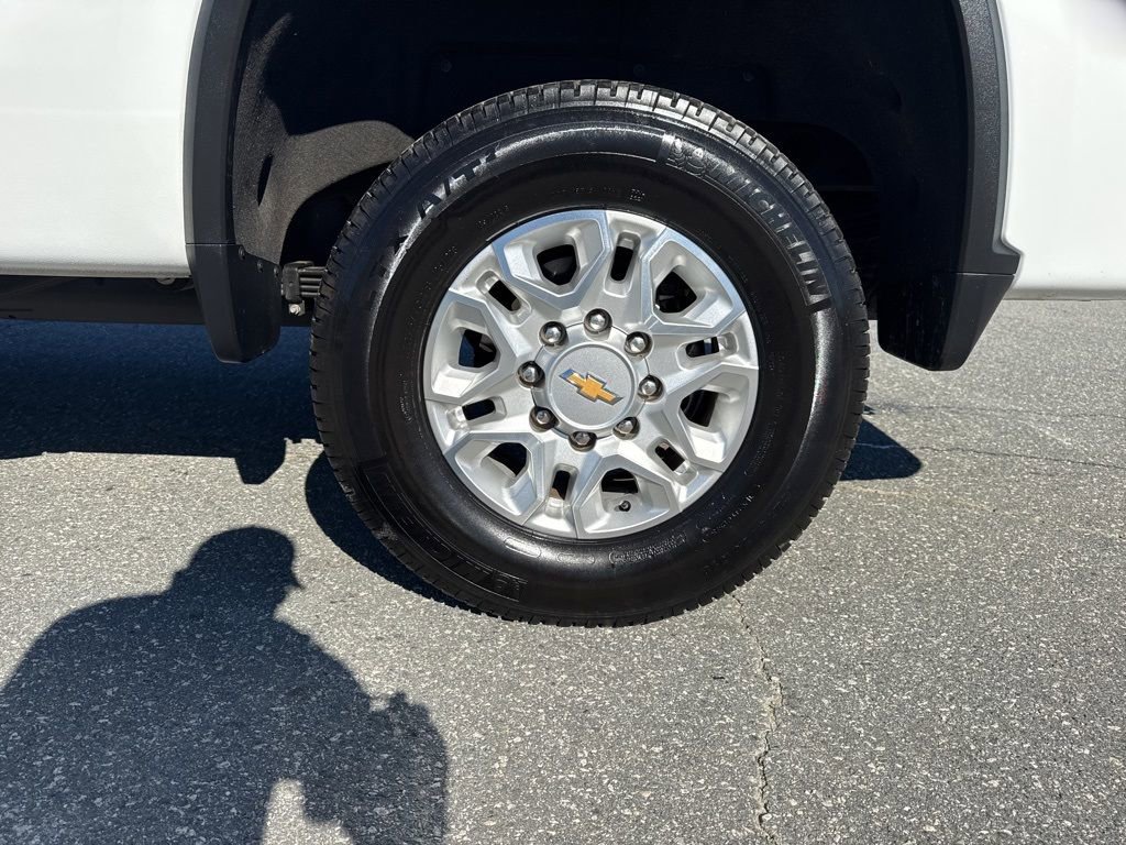 Used 2024 Chevrolet Silverado 2500 LTZ w/ LTZ Premium Package image 34