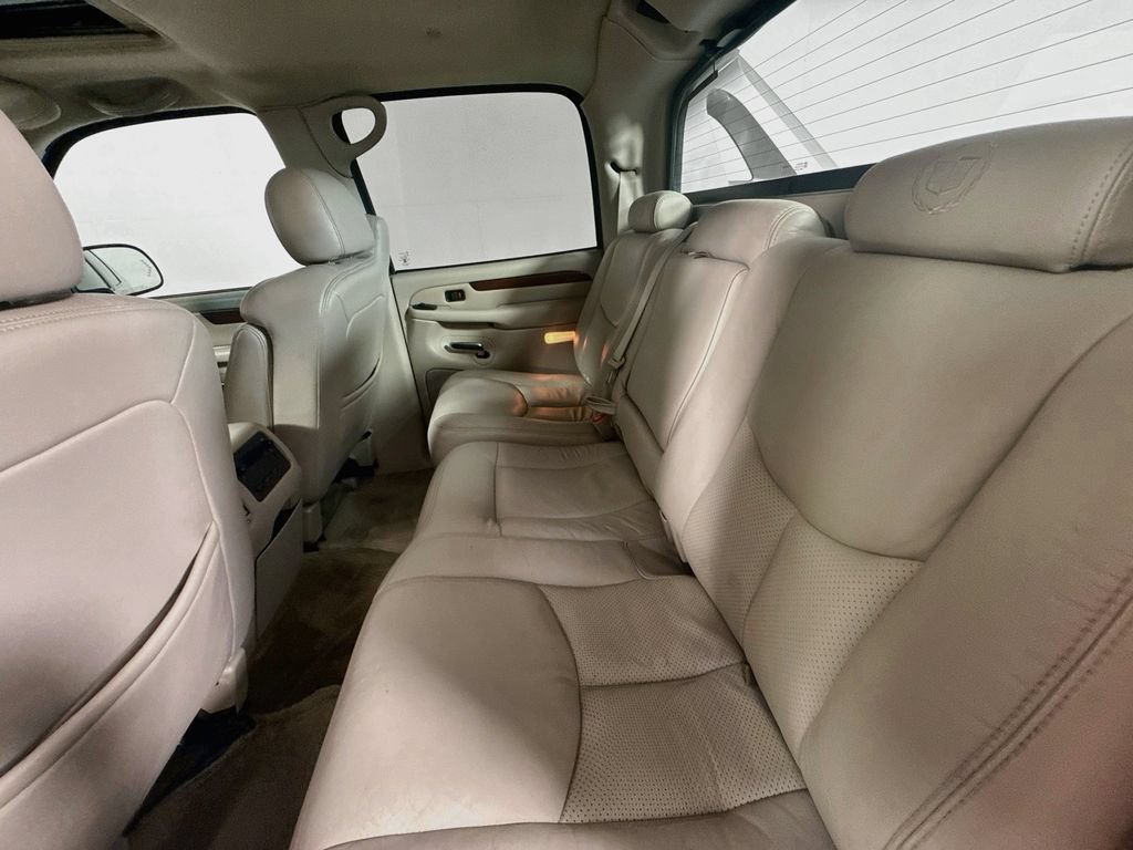 Used 2003 Cadillac Escalade EXT AWD/4WD image 22