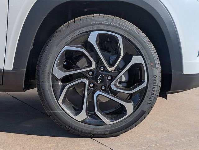 New 2026 Chevrolet Trax RS w/ Driver Confidence Package FWD image 6