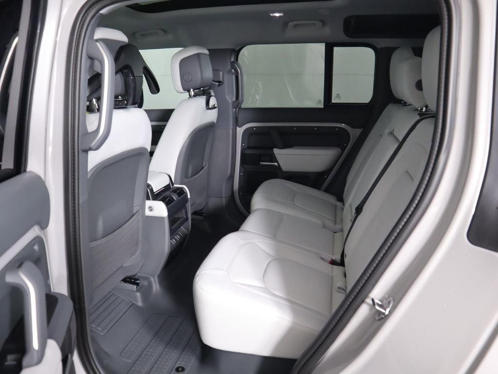 New 2026 Land Rover Defender 110 S image 22