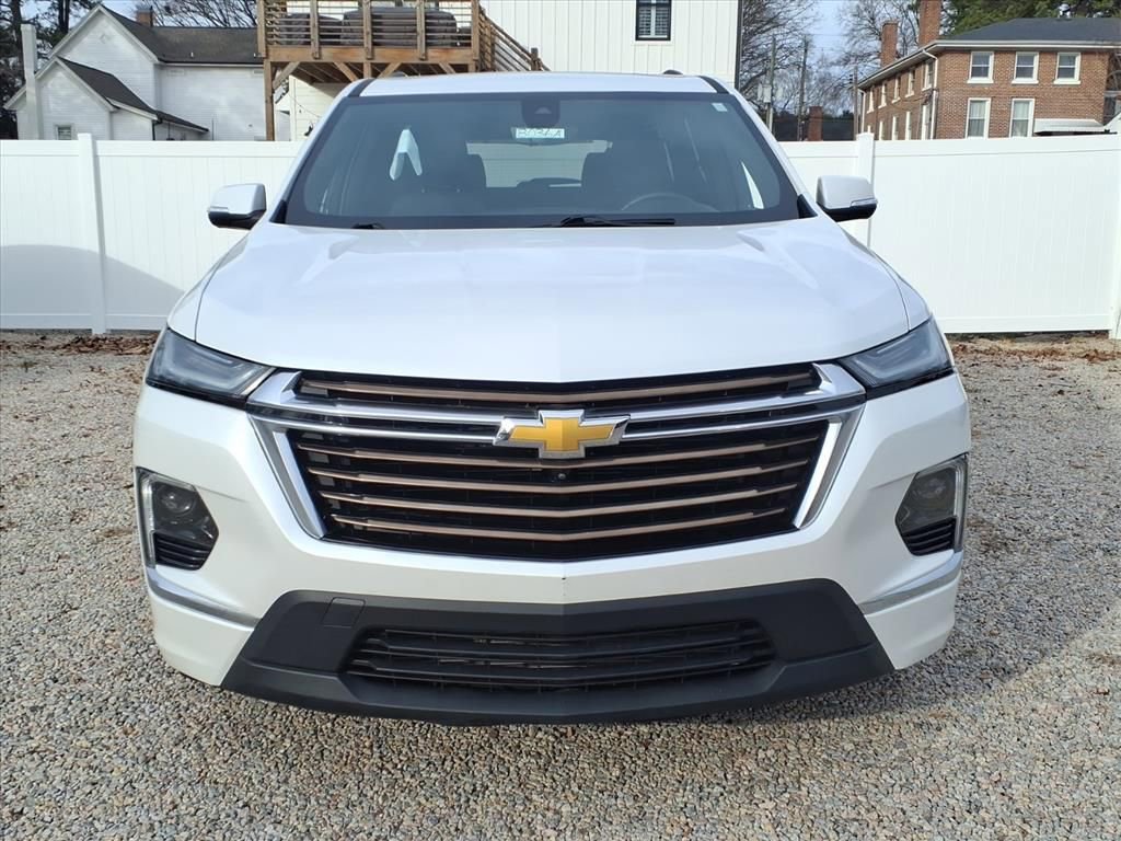 Used 2023 Chevrolet Traverse High Country image 2