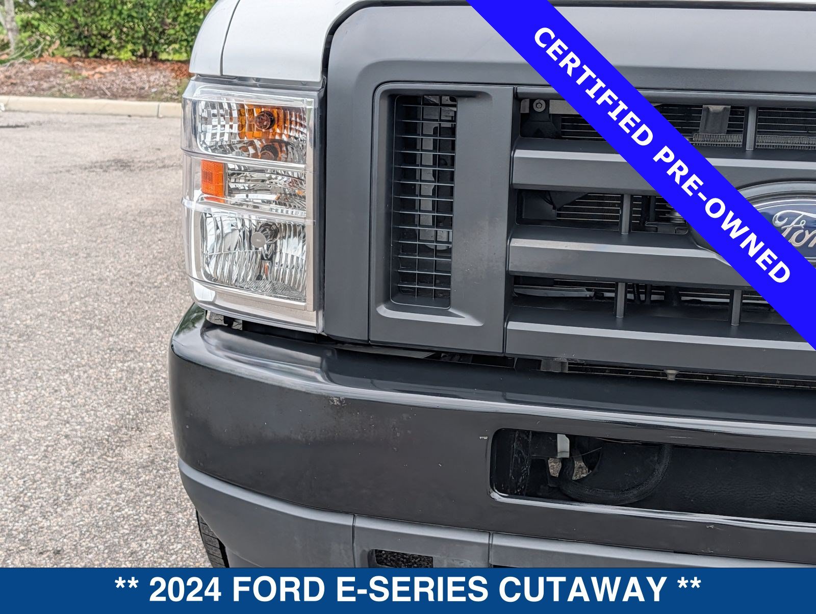 Certified 2024 Ford E-350 and Econoline 350 Super Duty w/ Power Windows & Locks Group RWD image 9