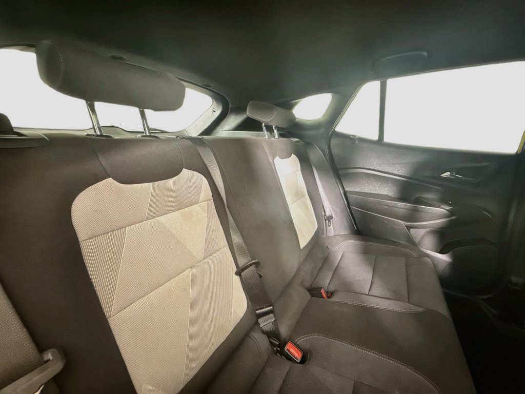 Used 2024 Chevrolet Trax RS FWD image 25