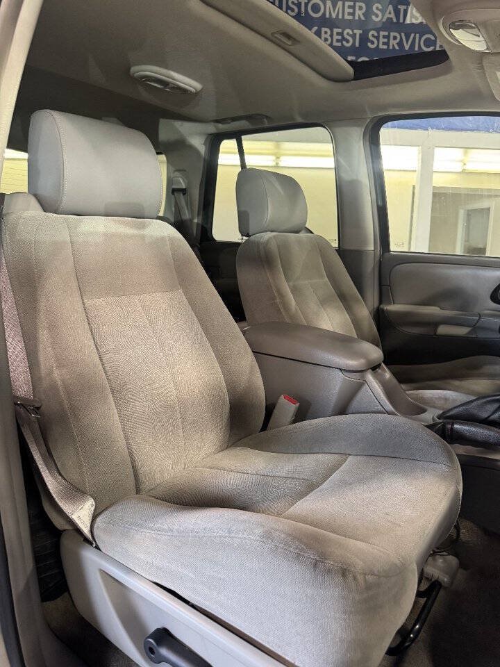 Used 2005 Chevrolet TrailBlazer LS AWD/4WD image 7