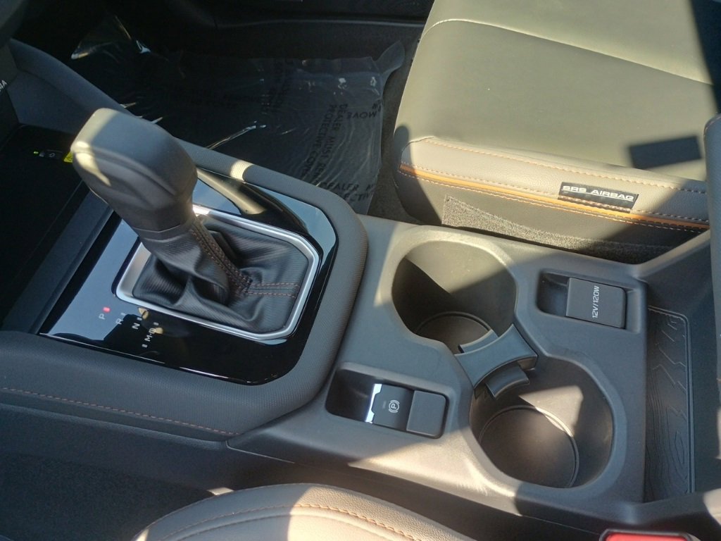 Used 2025 Subaru Forester Sport w/ Popular Package image 31