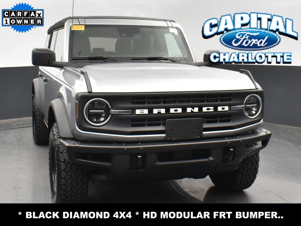 Used 2023 Ford Bronco Black Diamond image 2