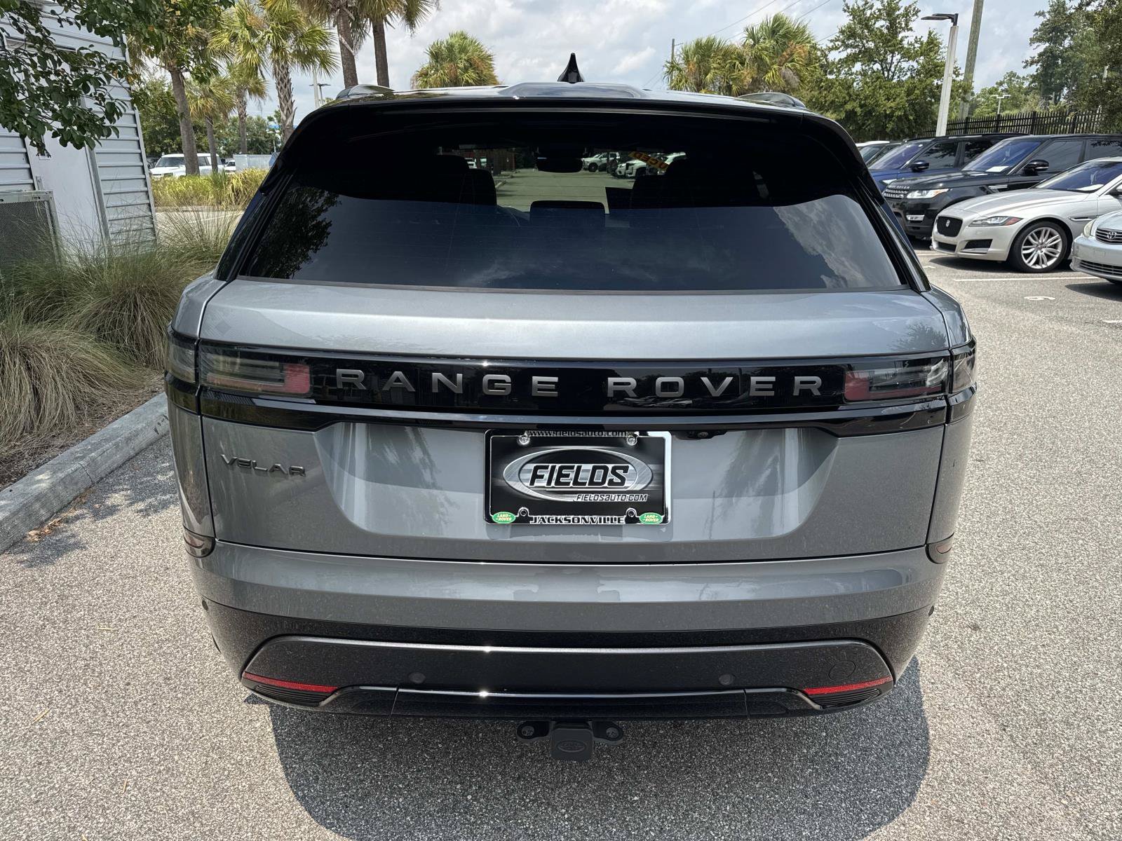 Certified 2026 Land Rover Range Rover Velar Dynamic SE AWD/4WD image 7