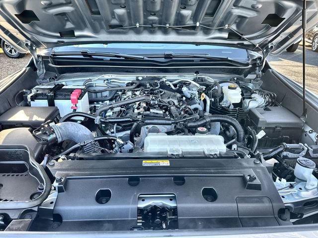 Used 2024 Toyota Tacoma SR5 w/ SR5 Upgrade Package image 33
