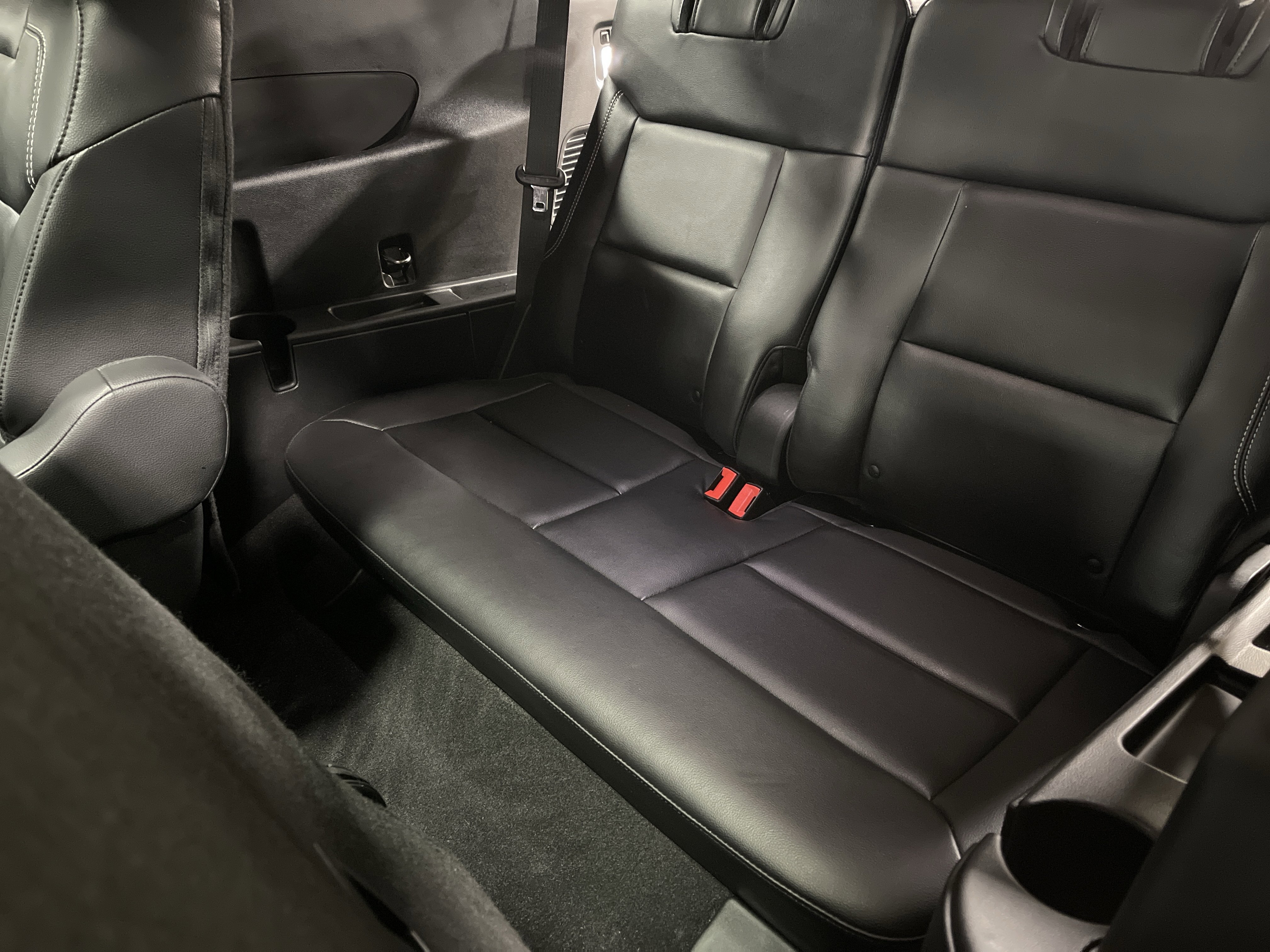 Used 2021 Ford Explorer ST w/ Equipment Group 401A image 14