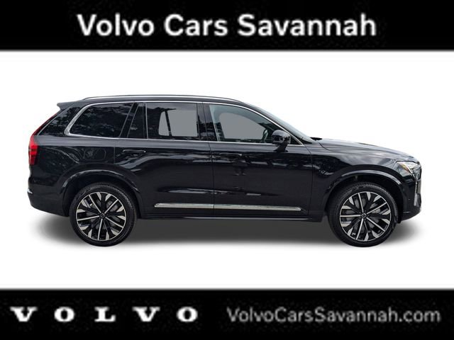 New 2025 Volvo XC90 B5 Plus w/ Protection Package Premier image 2