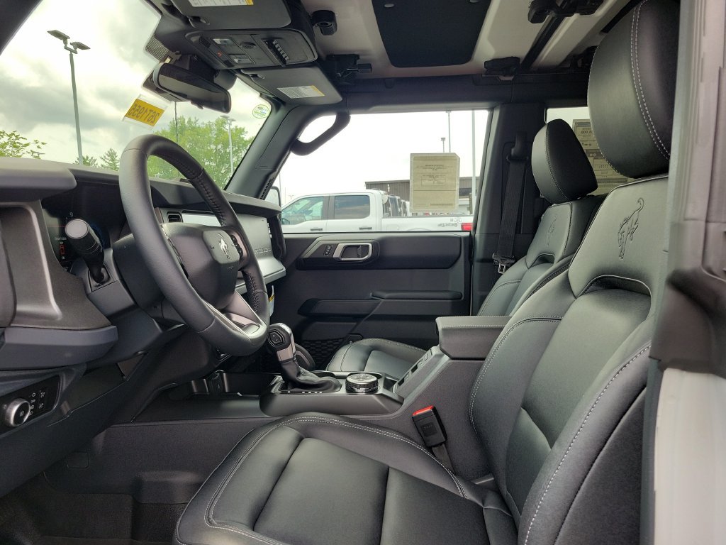 New 2026 Ford Bronco Badlands AWD/4WD image 18