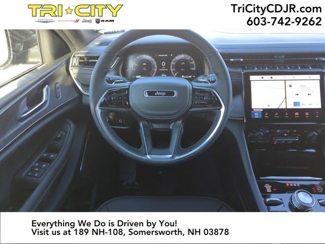 New 2025 Jeep Grand Cherokee Overland image 13