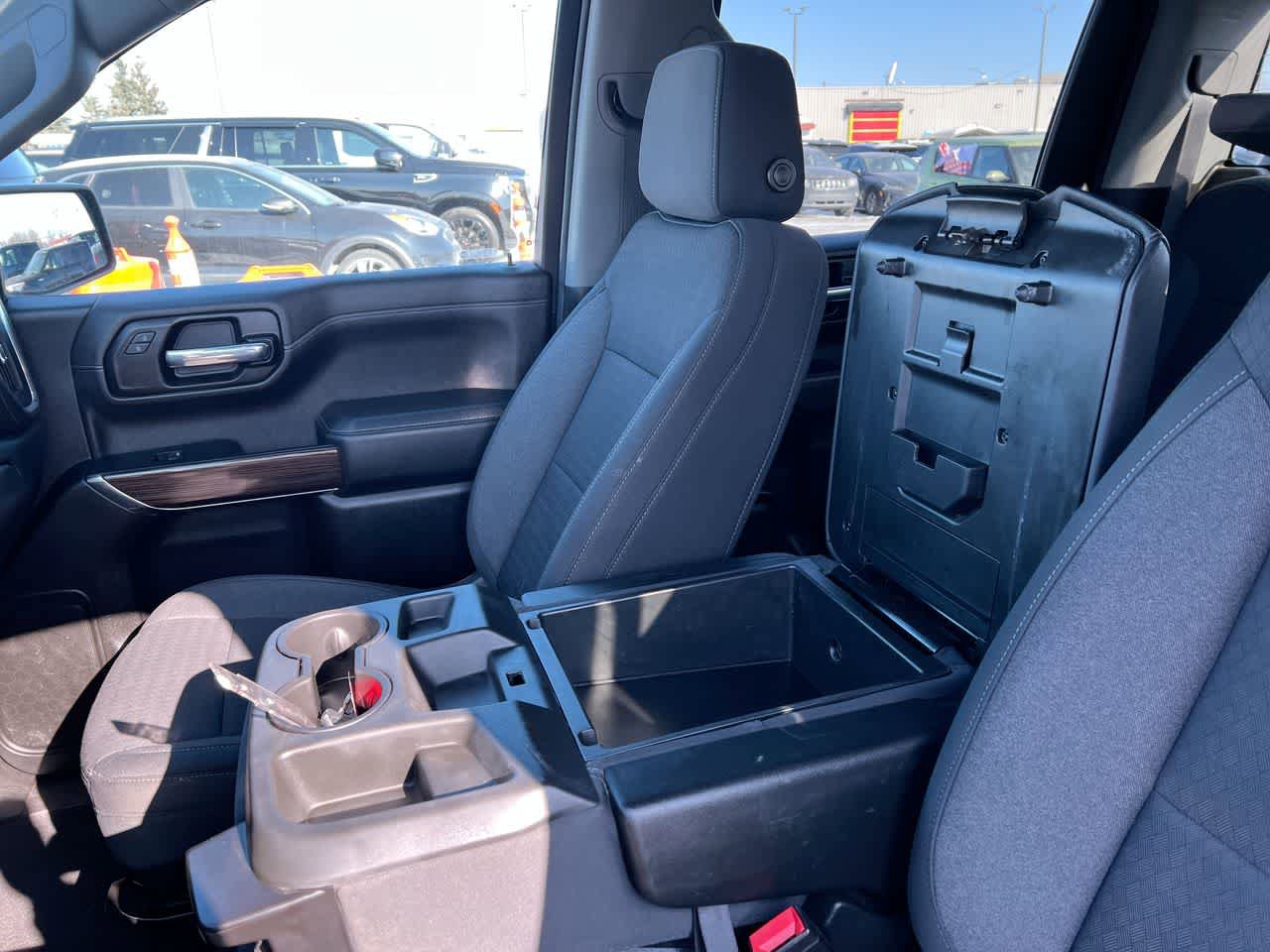 Used 2021 Chevrolet Silverado 1500 LT w/ Bed Protection Package AWD/4WD image 21