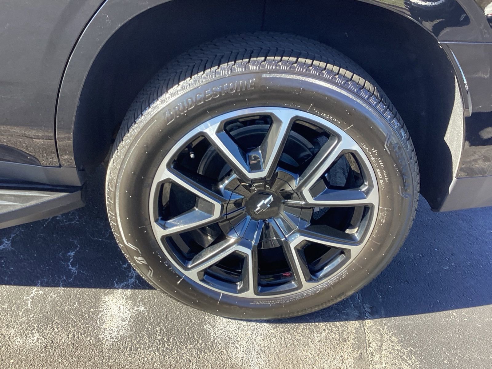 Used 2024 Chevrolet Tahoe RST w/ Luxury Package image 24