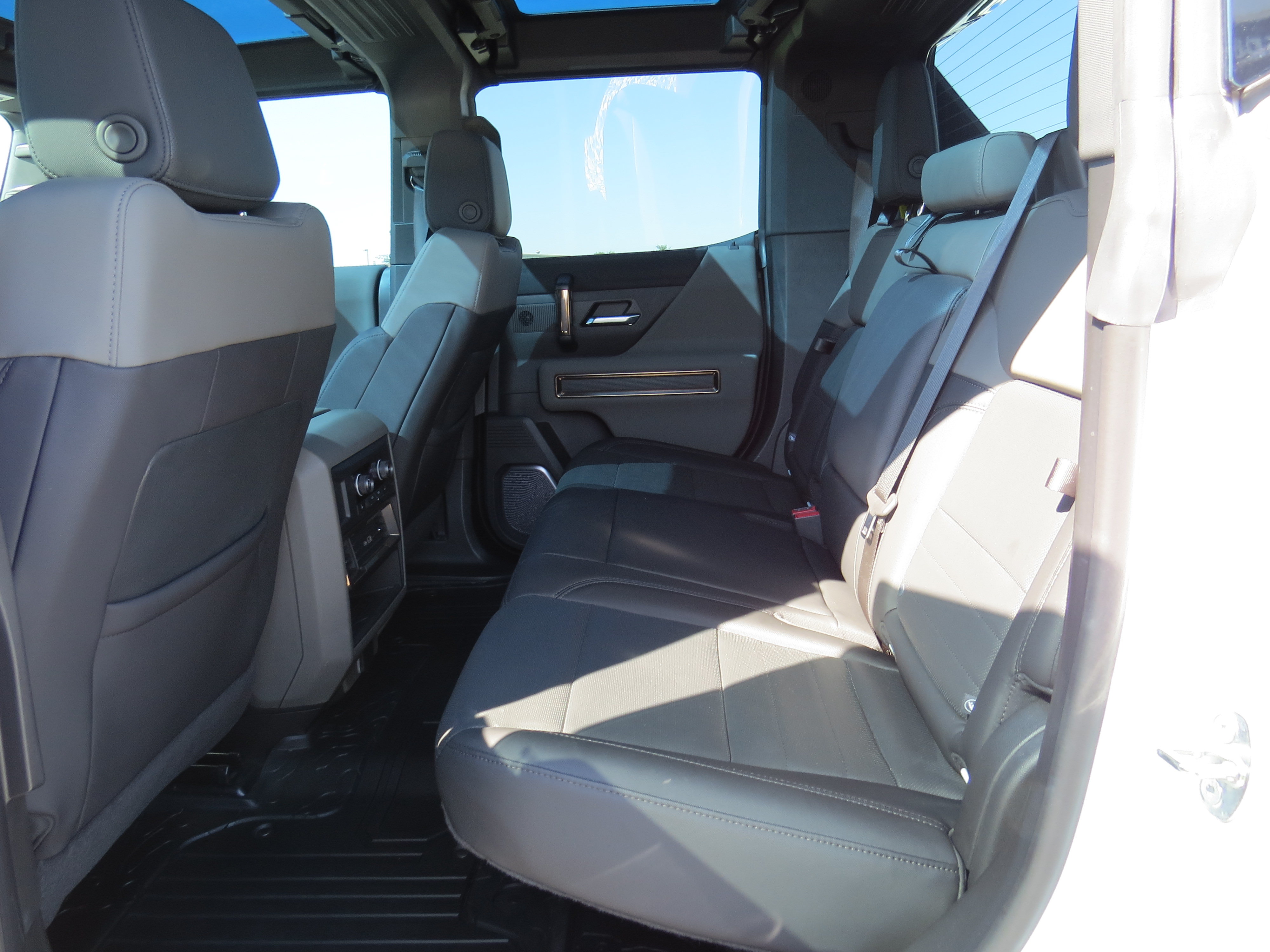 Used 2023 GMC Hummer EV Edition 1 AWD/4WD image 21