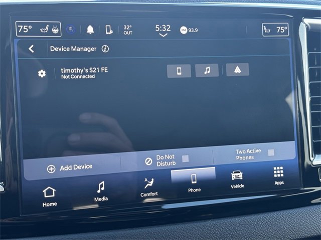 Certified 2024 Chrysler Pacifica Touring-L image 33