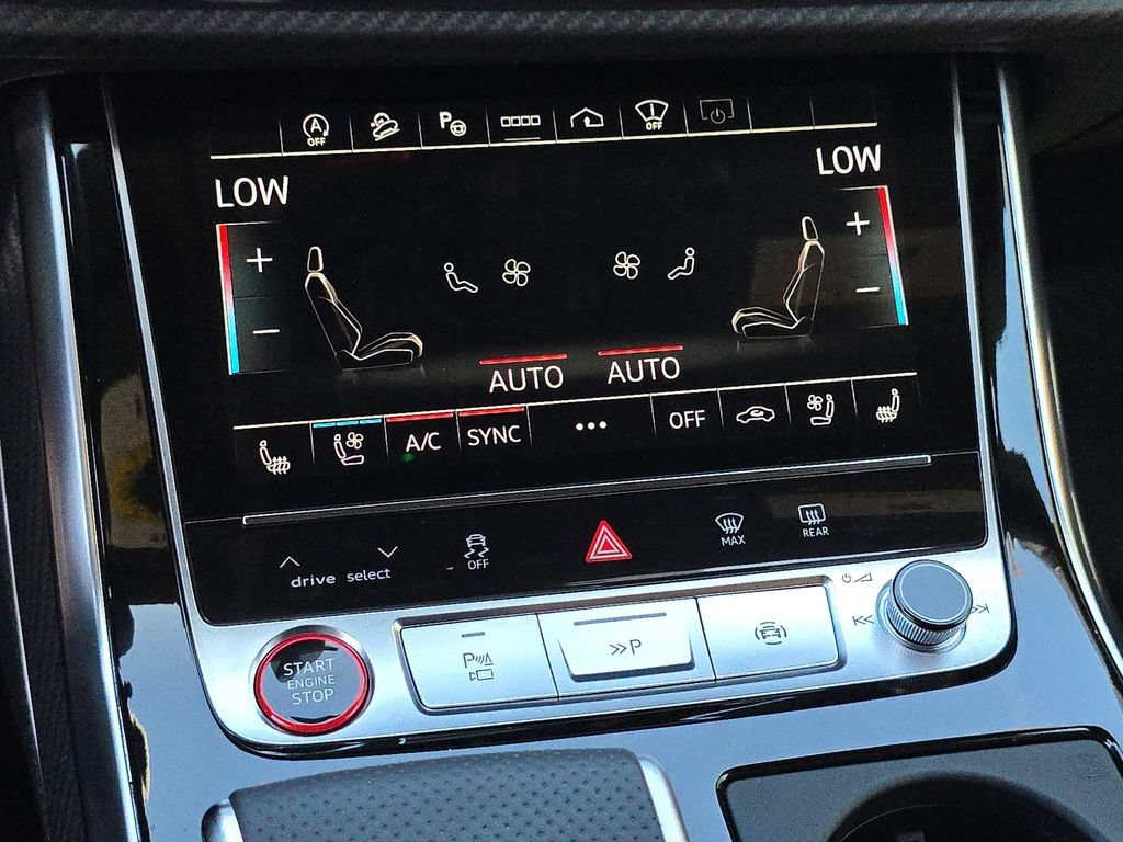 Certified 2024 Audi RS Q8 AWD/4WD image 27