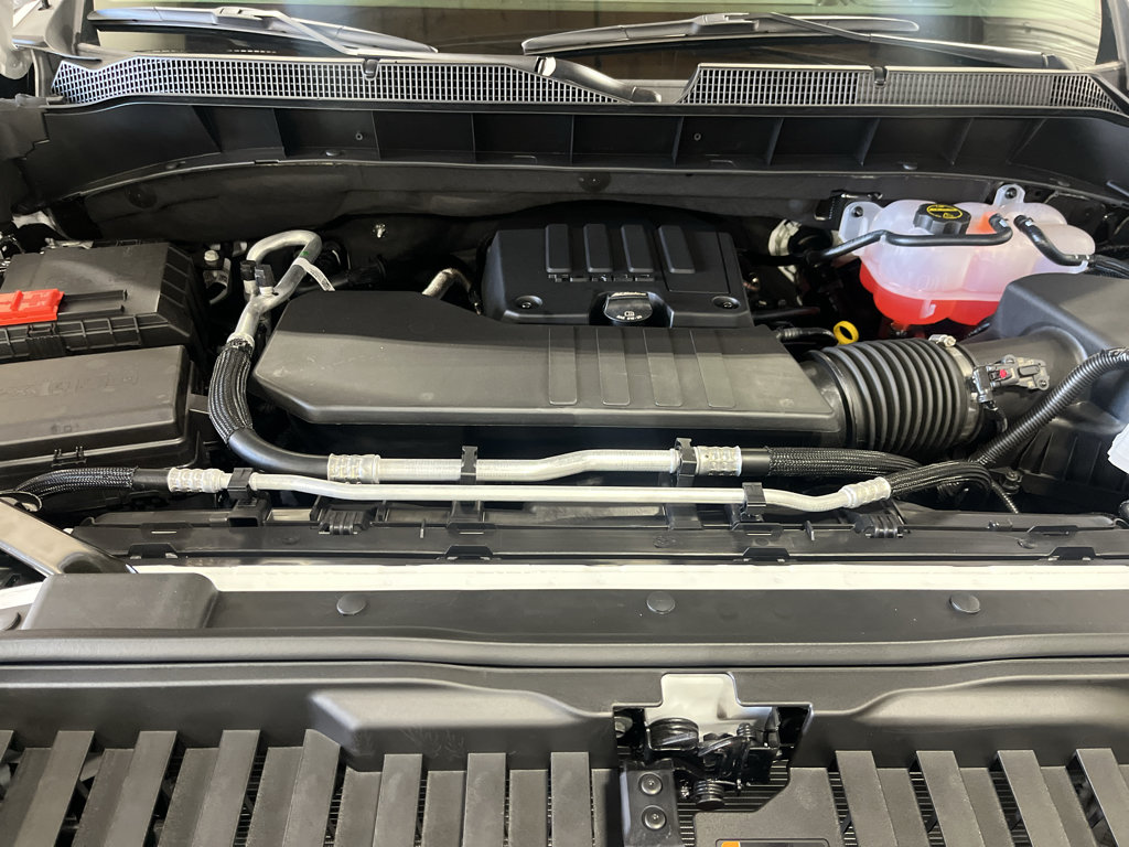New 2026 Chevrolet Silverado 1500 Custom w/ Turbomax Blackout Package AWD/4WD image 25