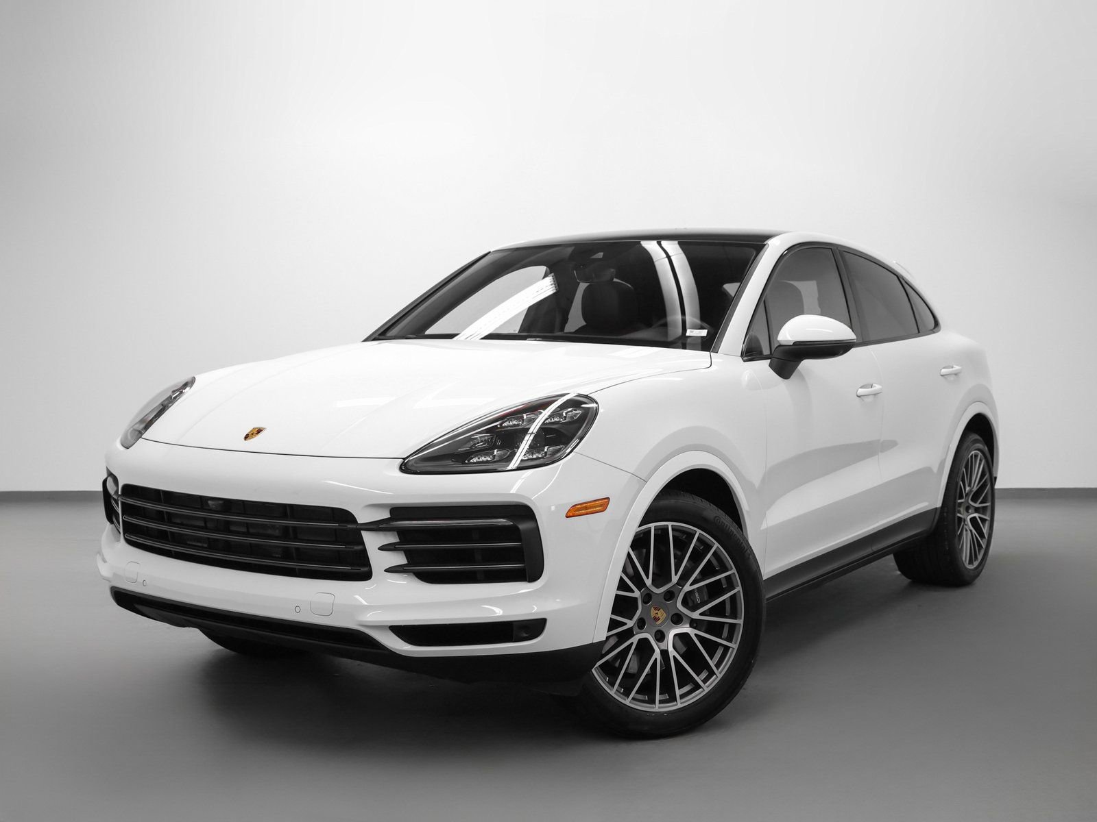 Used 2022 Porsche Cayenne Platinum Edition image 1